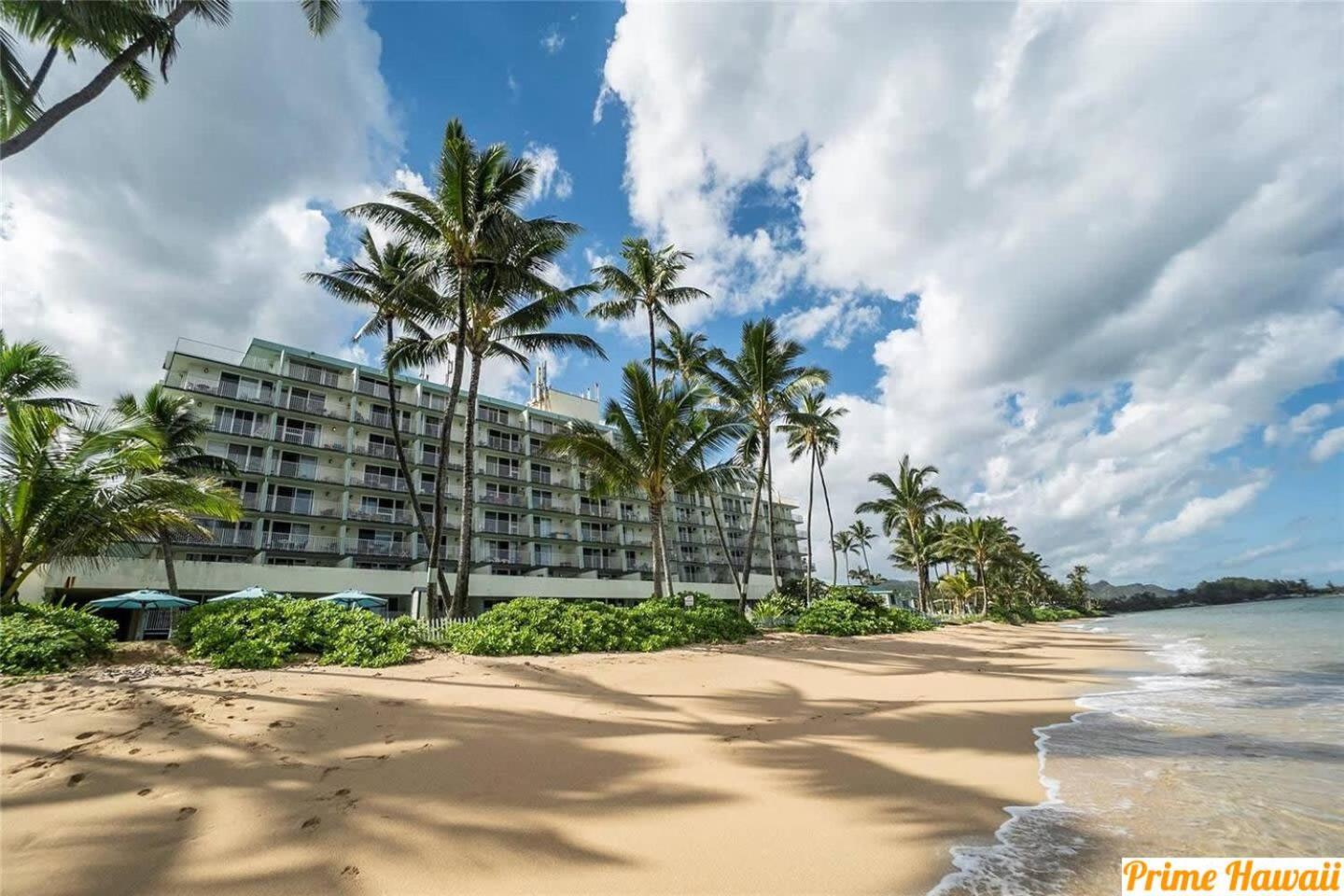 Beachfront Condo With Amazing Views Hau'ula Eksteriør billede